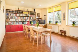 Ansicht eines Aufenthaltraumes des Seniorenhauses Waldfriede