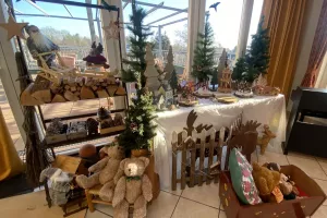 Liebevolle Weihnachsdeko im Seniorenhaus Waldfriede